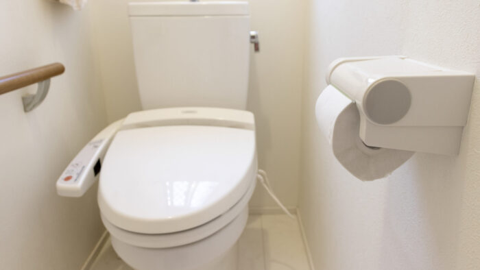 トイレ修理の料金相場はいくら？業者の費用事例も紹介