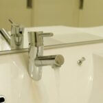 洗面所の排水管の掃除方法5選！液体パイプクリーナーの使い方や汚れの原因