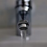 蛇口の水漏れの原因・修理方法を分かりやすく解説！応急処置も紹介