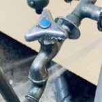 【賃貸も解説】凍結で水道管が破裂したときの対処法！予防対策も紹介