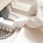 お風呂の排水口が臭い原因と対処法を徹底解説！予防方法も紹介